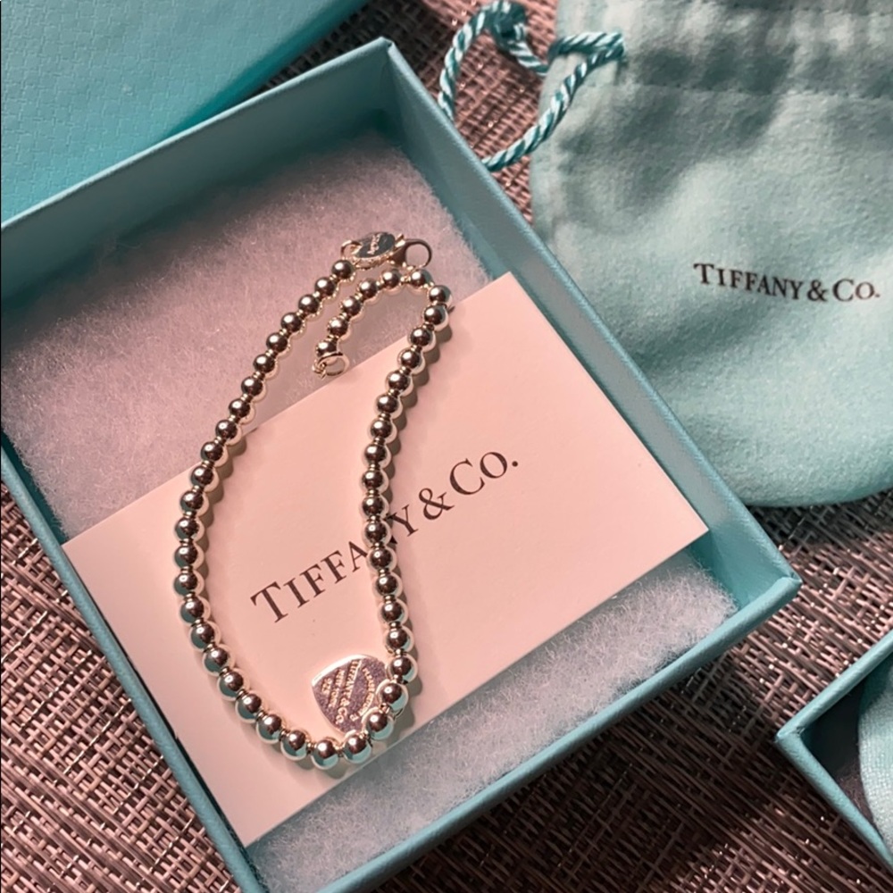 Tiffany mini heart tag in bead bracelet